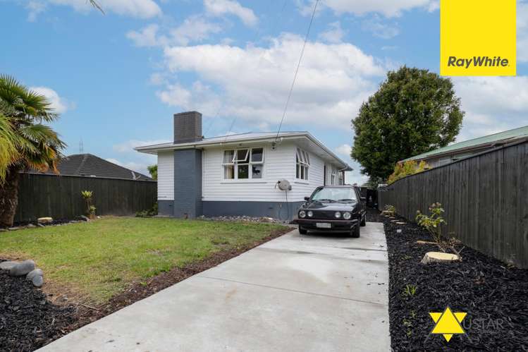 61a Cobham Crescent Kelston_18