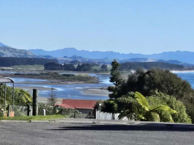Coastal Charm in Maketu