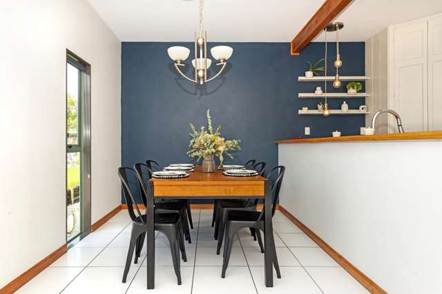 12 Ruru Avenue Lytton West_4