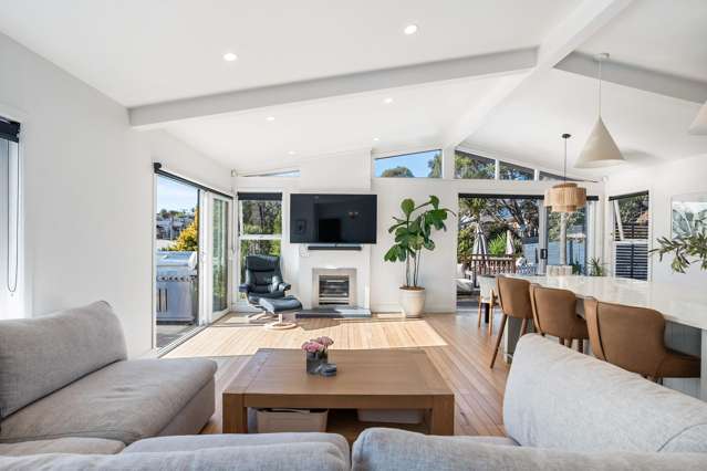 42 Kay Drive Blockhouse Bay_2