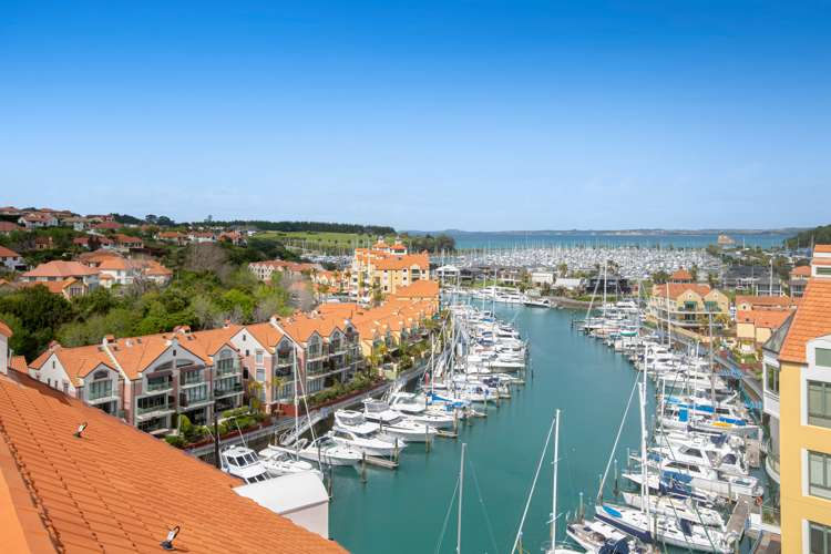 35 Waterside Crescent Gulf Harbour_0