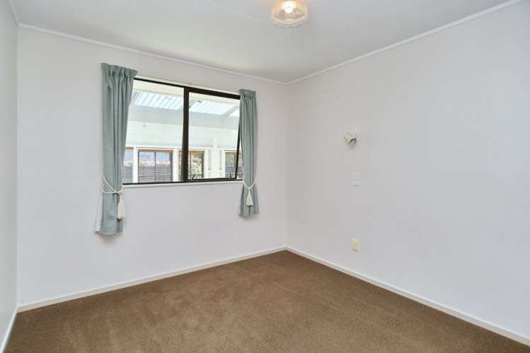 1 Mckenzie Place Waikuku Beach_8