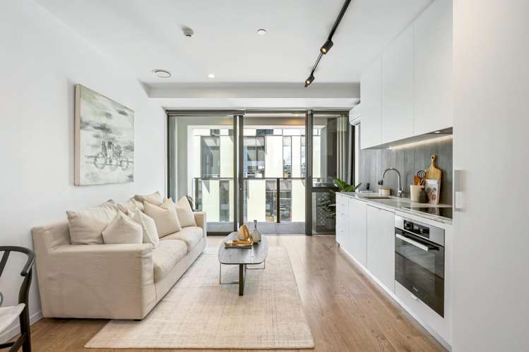 703/6 Dock Street_4