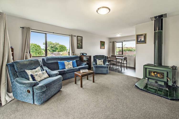 22 Seadown Crescent Amberley_8