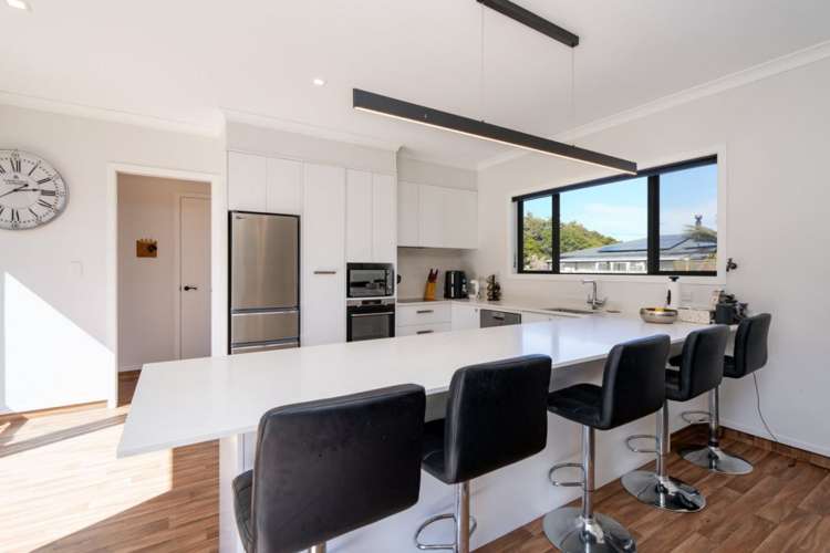 54 Ariki Avenue Otatara_6