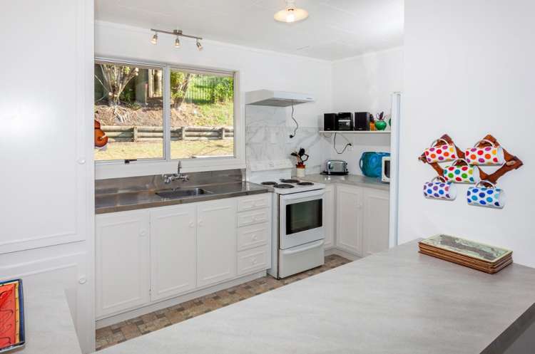 217 Tukere Drive Whangamata_10