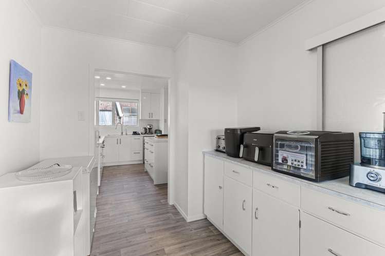 6 Julian Place Westown_7