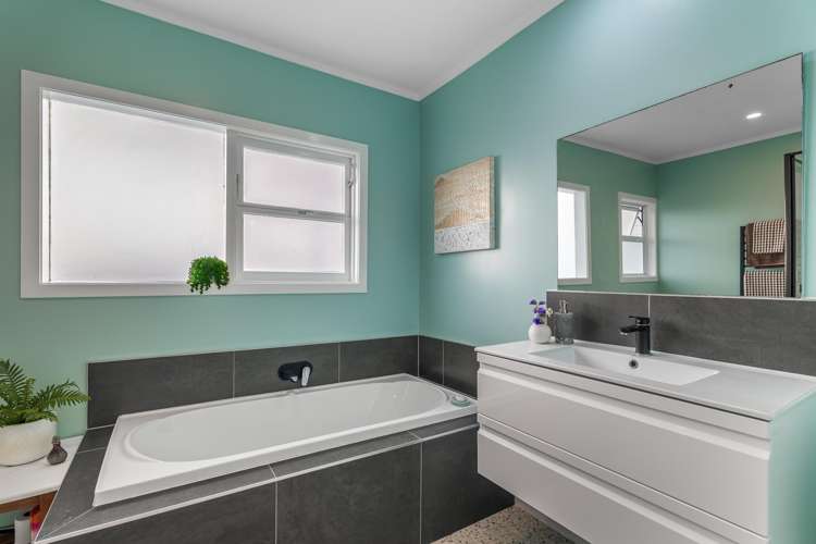 29 Boyce Avenue Mount Roskill_13
