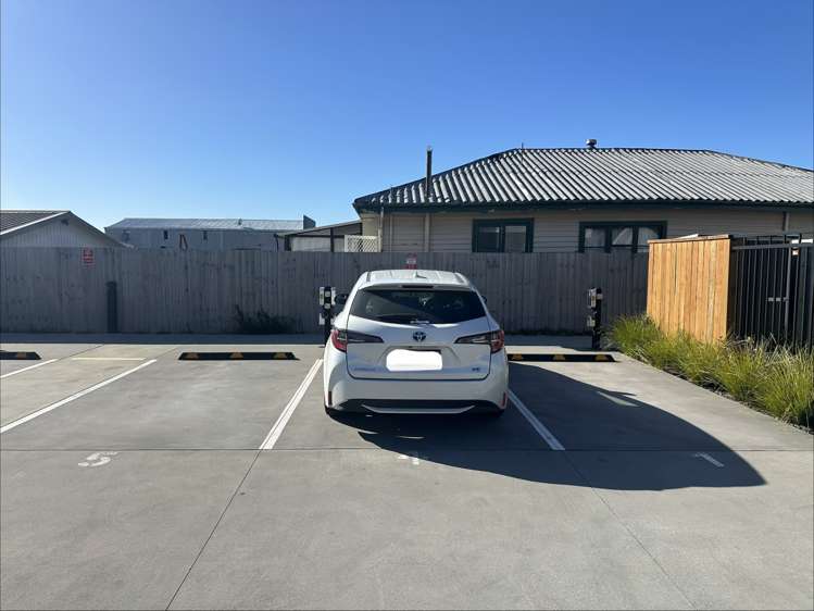 4/241 Lincoln Road Addington_14