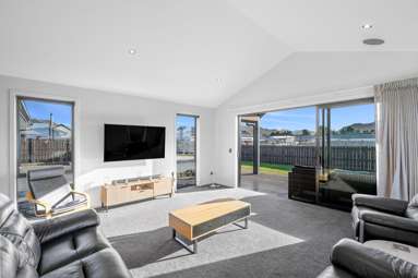 8 Toru Street_4