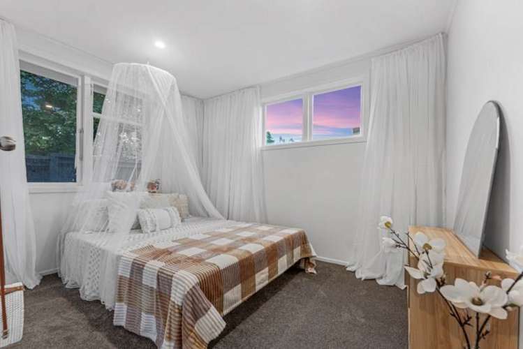 17A Arodella Crescent Ranui_8