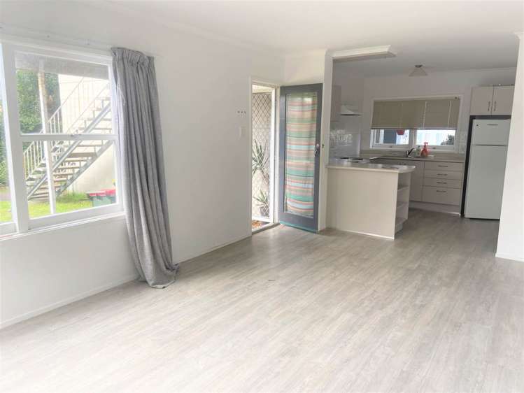 6/16 Queens Parade Devonport_0