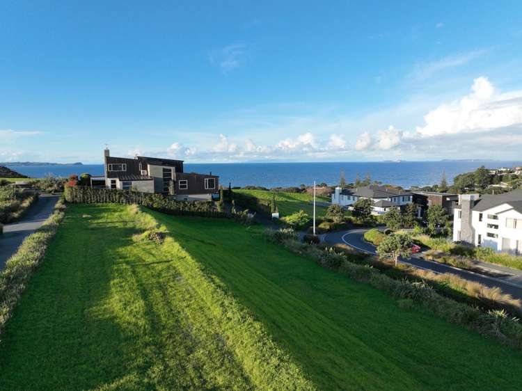 37 Bearing Parade Long Bay_9