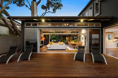 8 Musick Point Road_3