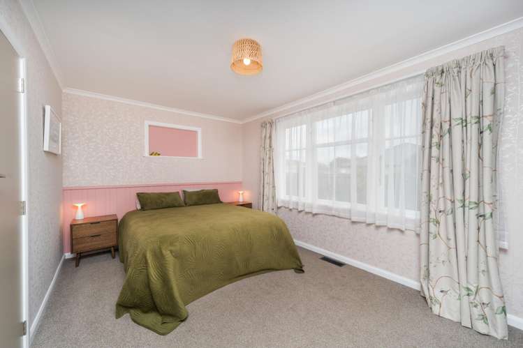 5 Woburn Place Takaro_18