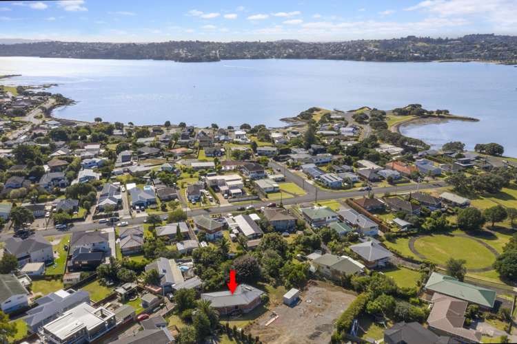 58 Church Road Mangere Bridge_12