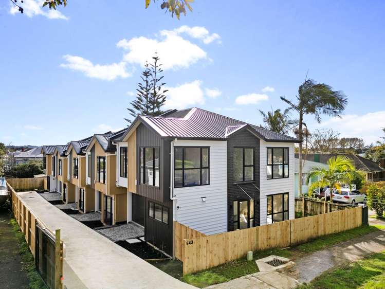2/543 Massey Road_0