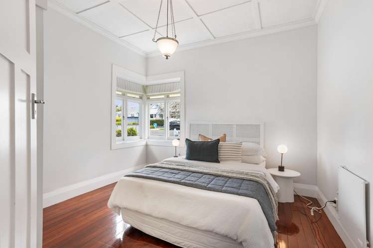 88 Lloyd Avenue Mount Albert_10