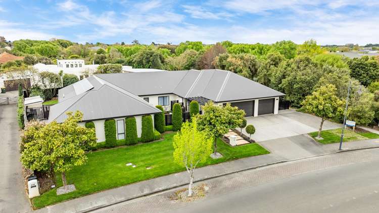 237 Southfield Drive Lincoln_34