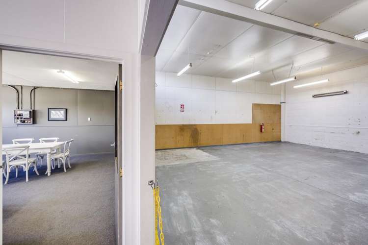 405 Avenue Road East Hastings Central_5