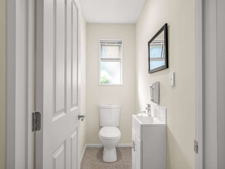 10 Russell Street Darfield_17