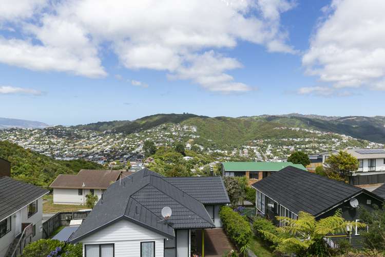 2 Stockden Place Karori_10