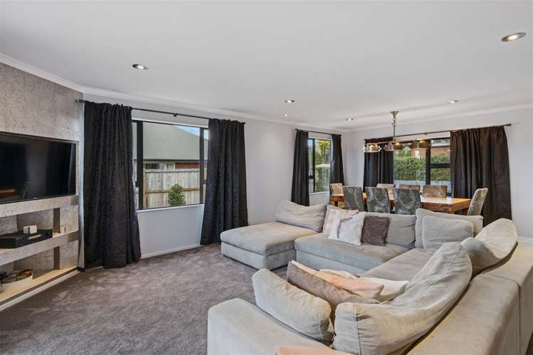 17 John Morel Place Parklands_3