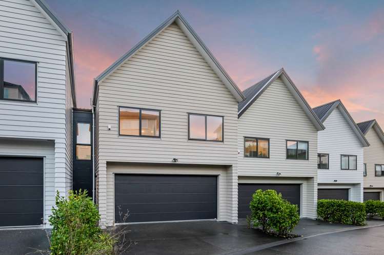 8 Arran Point Parade Millwater_6
