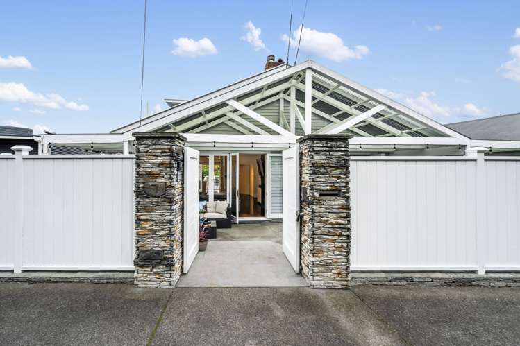 7 Leys Crescent Remuera_16