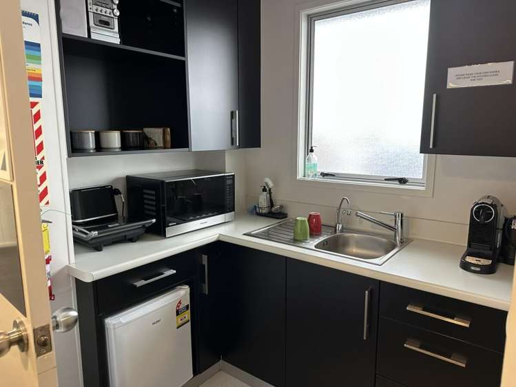 289 Devon Street East Strandon_10