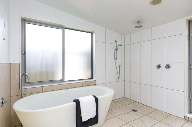 4 Stamford Lane Springlands_24