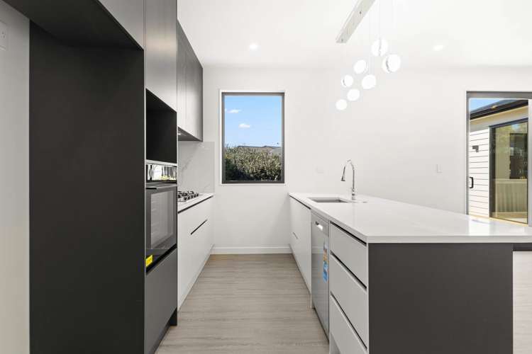 34D Huamanu Street_4