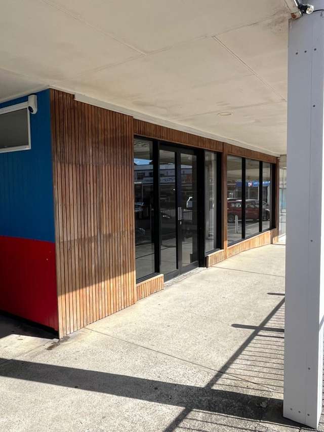Unit A/358 Beach Road Mairangi Bay_1