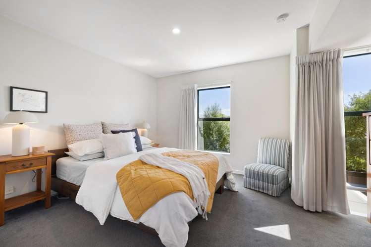 4/33 Winchester Street Merivale_7