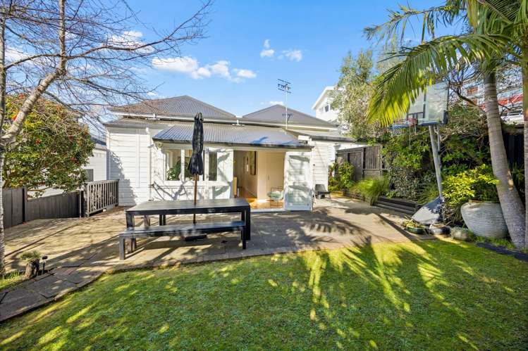 10 Seymour Street St Marys Bay_16