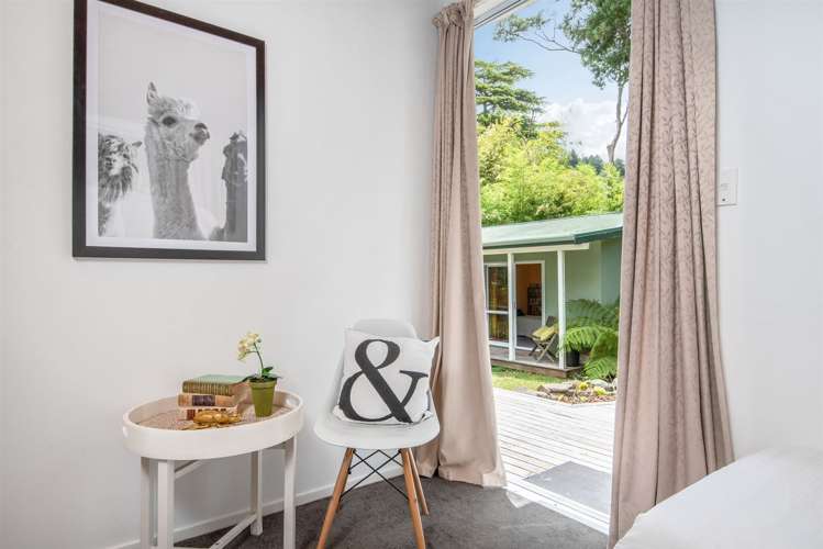 133 Woodlands Park Road Titirangi_6