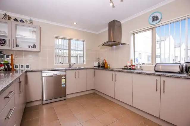4 Tavua lane Ranui_3