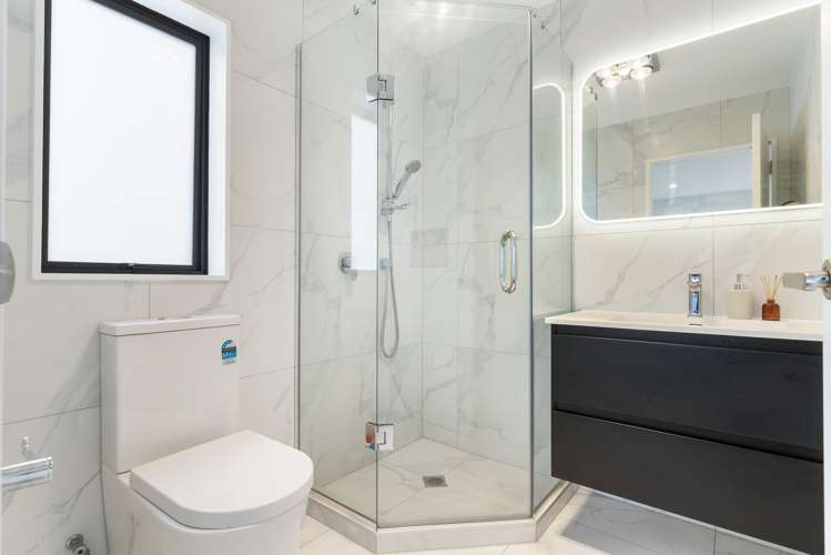 8c Ruahine Street Avondale_8