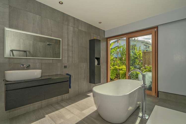 6 Robinson Road Whitianga_26