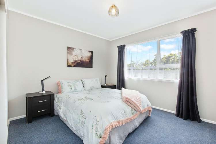 8A Beauly Grove Papakowhai_9