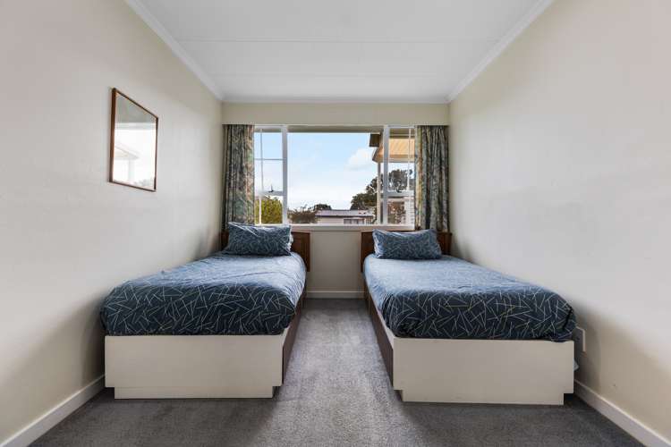 11 Karaka Street Merrilands_12