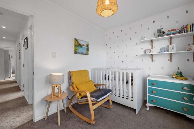 1/105 Sunset Road Totara Vale_18