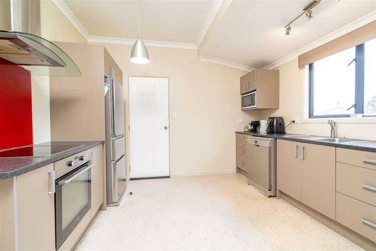 21 Tahuna Road Tainui_6