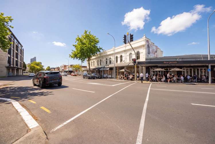 2/25 Wallace Street Herne Bay_23