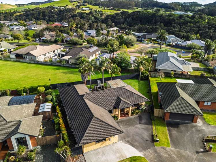 16 Halyard Loop Road Paihia_1