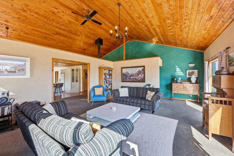 166 Torkar Road Clarks Beach_12