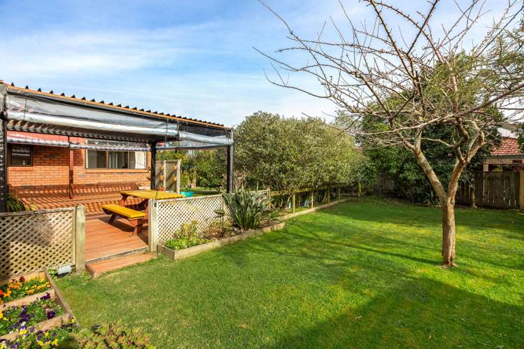 10 Wright Grove Levin_18