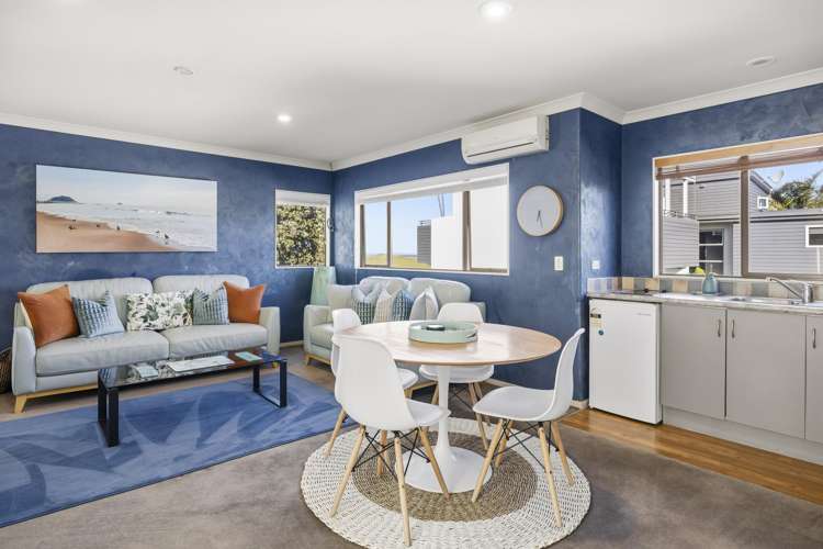 30 Mauritius Key Papamoa_29