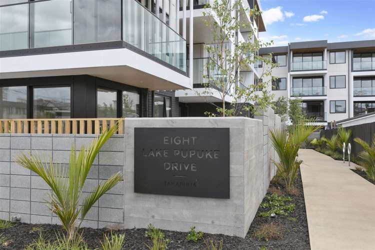 G04/8a Lake Pupuke Drive Takapuna_13