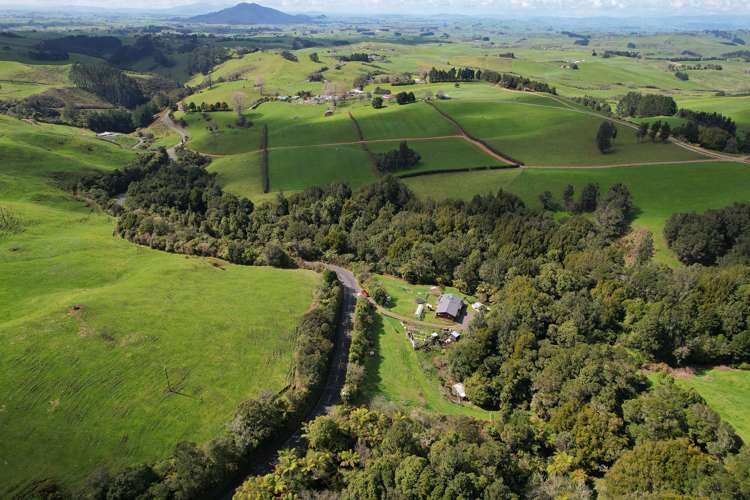 165 Pekanui Road Puketotara_48